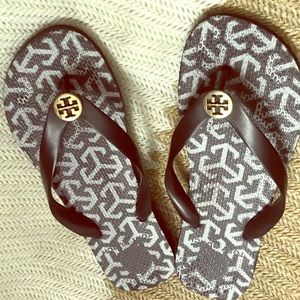 Tory Burch Flip Flops size 7